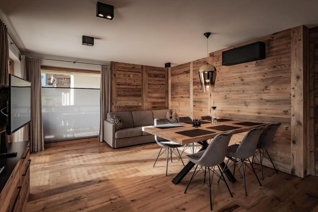 Cozy Loft In The Alps Of Zillertal Apartman Schwendau Kültér fotó