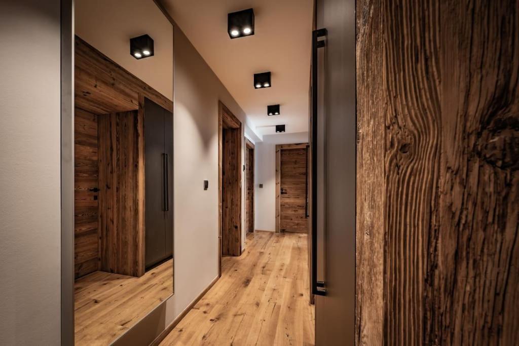 Cozy Loft In The Alps Of Zillertal Apartman Schwendau Kültér fotó